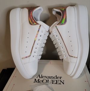 Alexander Mcqueen Size 8.5 with box